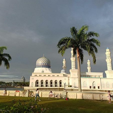 Sepanggar Kingfisher Homestay Кота-Кинабалу Экстерьер фото